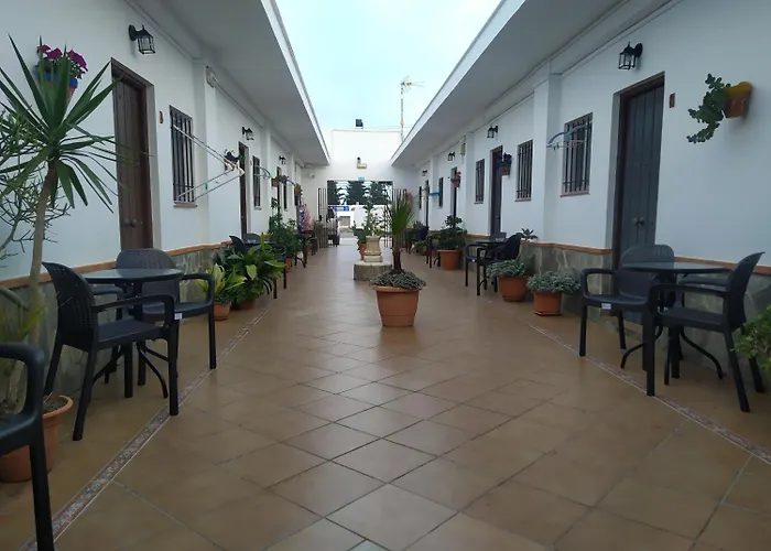 Hostal El Canario Conil De La Frontera